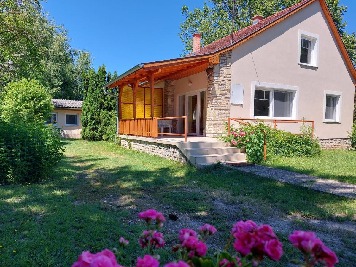 Hostel Zamárdi Kültér fotó